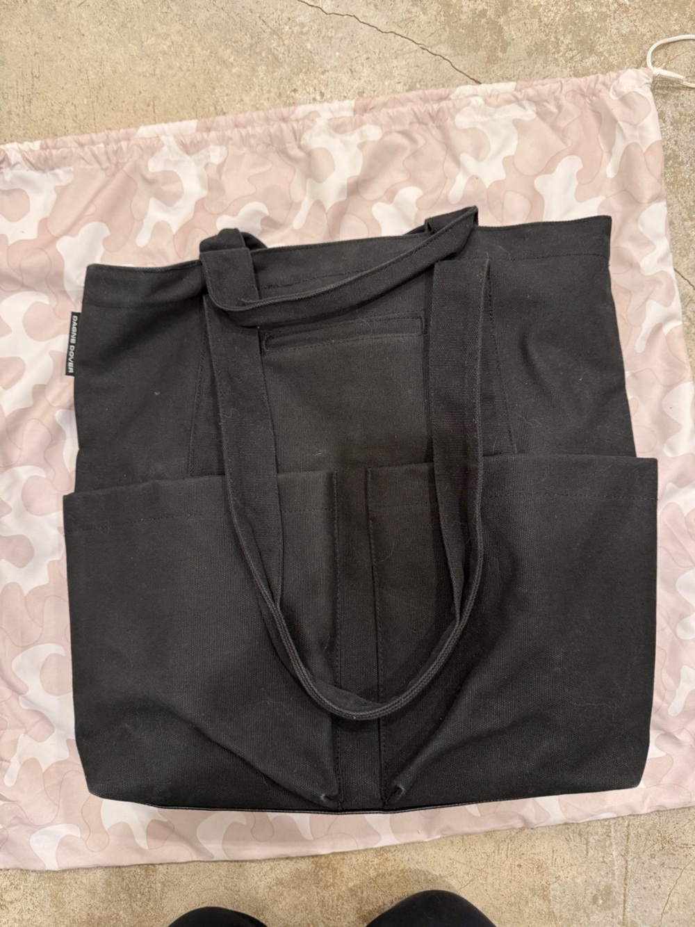 Dagne Dover Black Canvas Pacific Tote